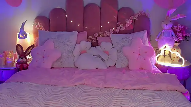 Sexshow-Bild von ElsaYoung Sexshow-Bild von ElsaYoung