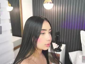 Изображение секс-шоу модели hay1_ Изображение секс-шоу модели hay1_