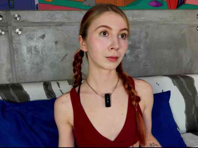 Na-izi's sex show image