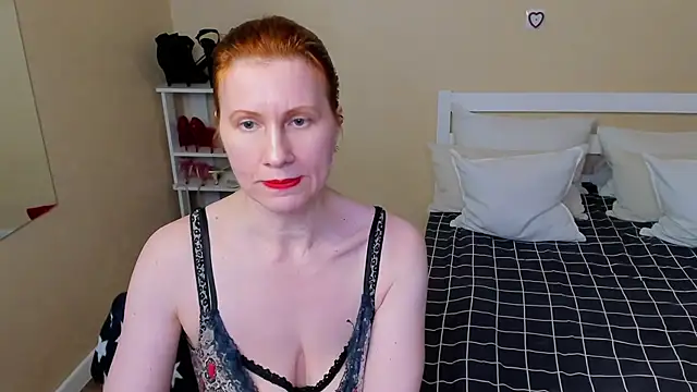 Изображение секс-шоу модели FoxySophia Изображение секс-шоу модели FoxySophia