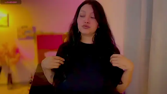 MarcellaGriffin's sex show image MarcellaGriffin's sex show image