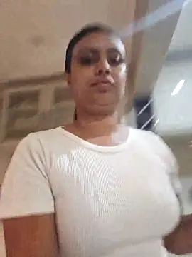 Indian_GlowingMiax's sex show image