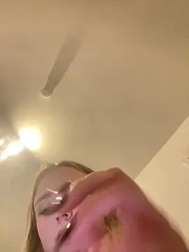 Sexshow-Bild von CherryEmmy Sexshow-Bild von CherryEmmy