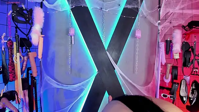 VictoryaLiah_BDSM's sex show image