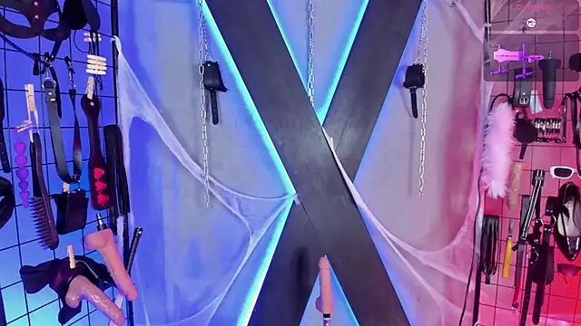 VictoryaLiah_BDSM's sex show image