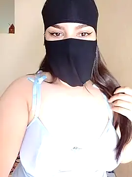 Laura-arabe's sex show image