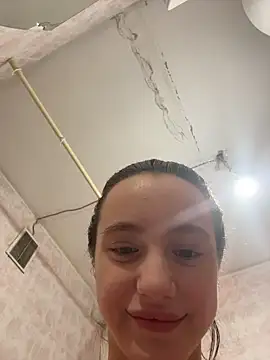 MiaTee's sex show image