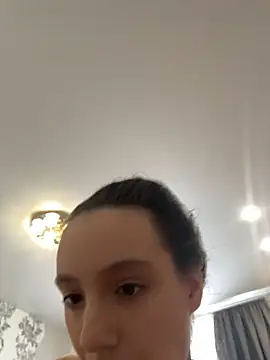 MiaTee's sex show image