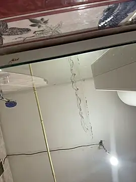 MiaTee's sex show image