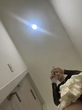 MiaTee's sex show image