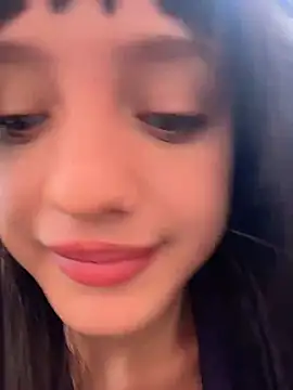 MiaTee's sex show image