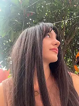 MiaTee's sex show image