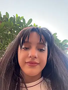 MiaTee's sex show image