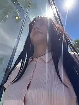 MiaTee's sex show image