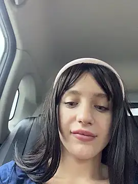 MiaTee's sex show image