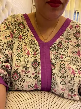 Изображение секс-шоу модели Bold-arabic-vibes Изображение секс-шоу модели Bold-arabic-vibes