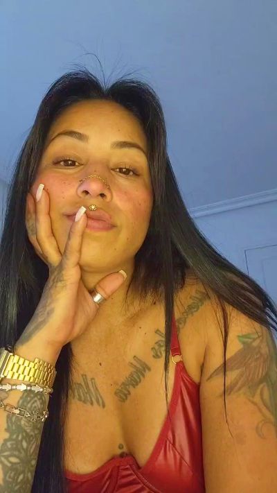 Изображение секс-шоу модели AfroditaTattoo