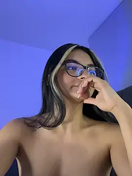 Cat2525's sex show image