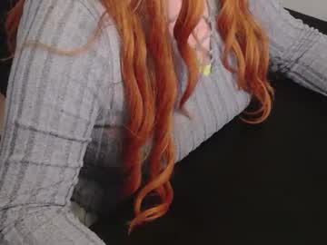 elly_petite's sex show image