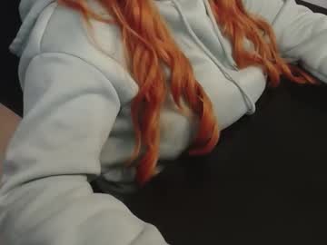 elly_petite's sex show image