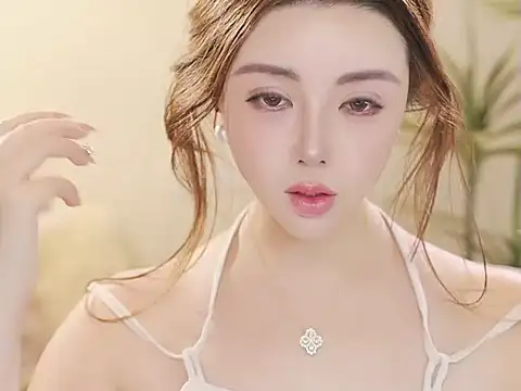 Изображение секс-шоу модели Qiaoqiao__