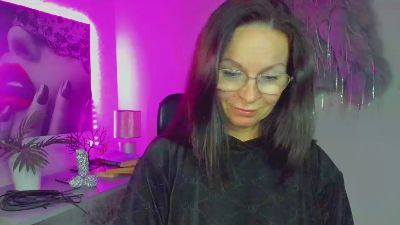 Изображение секс-шоу модели Helen_Wild