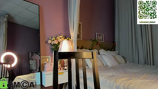 Sexshow-Bild von Dearly_Emily