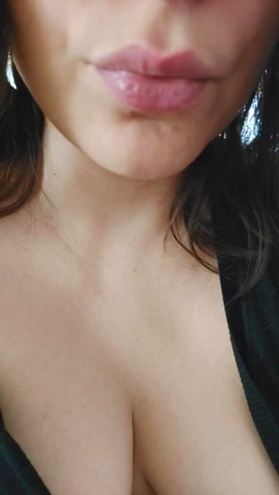 fiona_hot's sex show image