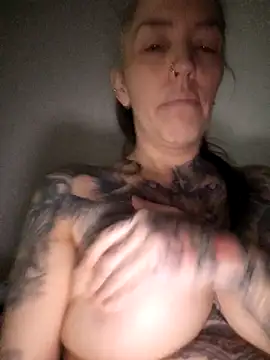 vamporasuccubus19777's sex show image