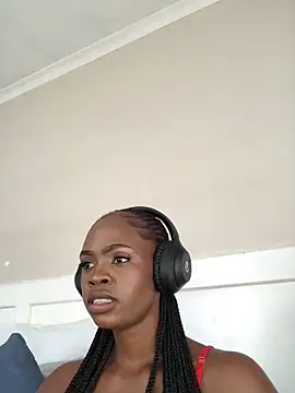 Изображение секс-шоу модели LuciousLips96