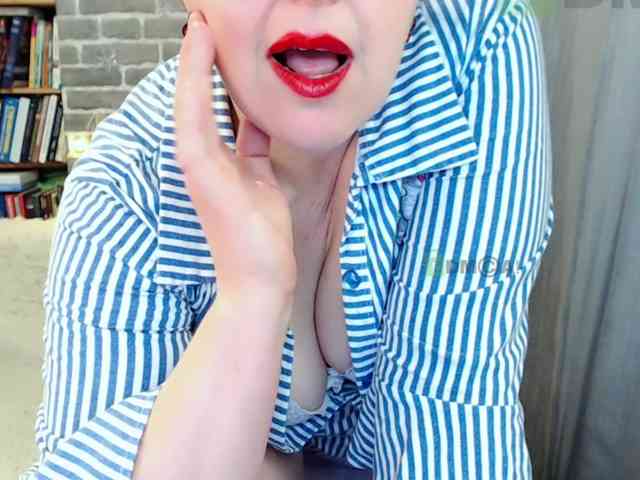 RainbowLady's sex show image