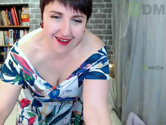 RainbowLady's sex show image