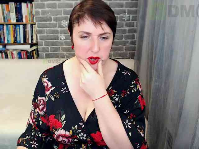 RainbowLady's sex show image