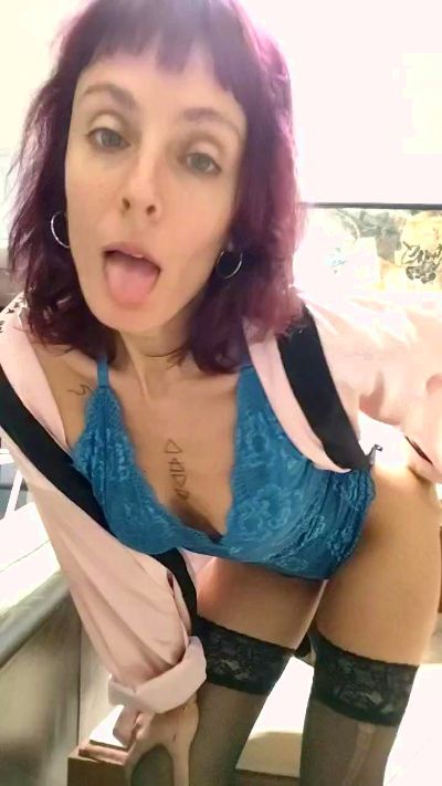 Изображение секс-шоу модели Caledoniax2