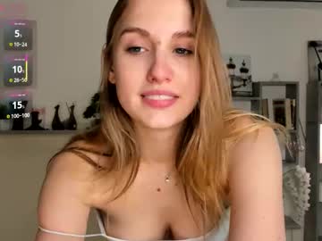 tilliecristello's sex show image