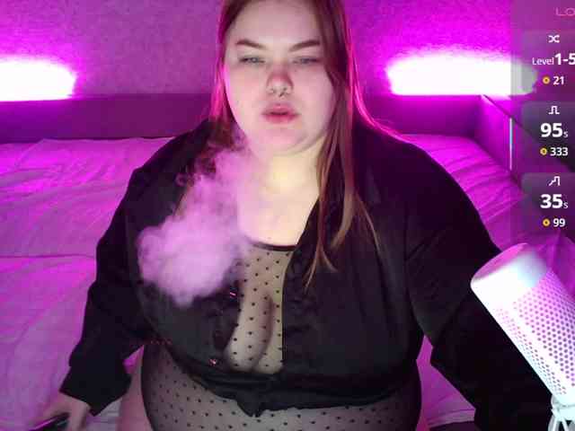 LovelyEmily's sex show image