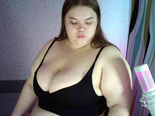 LovelyEmily's sex show image