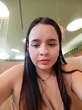 Изображение секс-шоу модели Julieth_hot-69 Изображение секс-шоу модели Julieth_hot-69