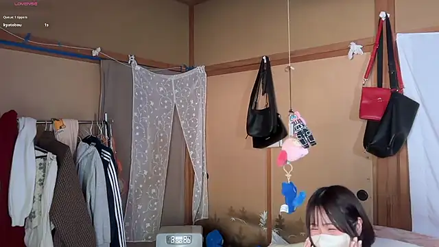 chii_chan_o0's sex show image