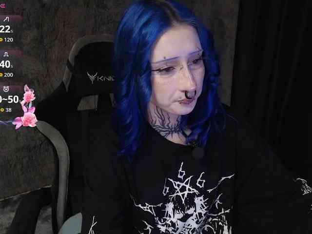 Изображение секс-шоу модели YoungAlice1