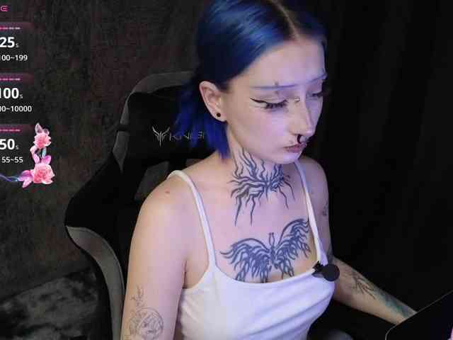 YoungAlice1's sex show image