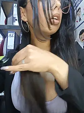 JENNIFER__03's sex show image