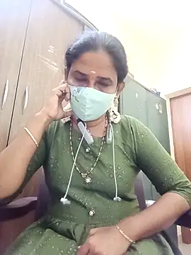 Sexshow-Bild von tamil_Boomika Sexshow-Bild von tamil_Boomika