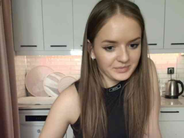 Lunaaaura's sex show image