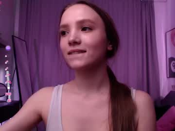 adria_arjona's sex show image