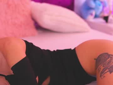 Изображение секс-шоу модели ellinanuria