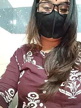 Aishwaryaa_69's sex show image