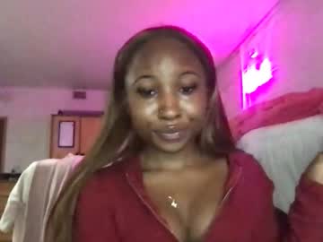 missmarimac's sex show image