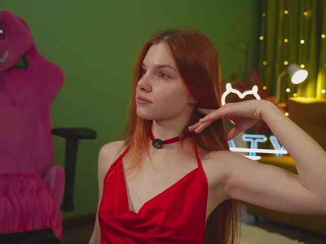 katy-ethereal's sex show image