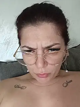 Noraa_me's sex show image